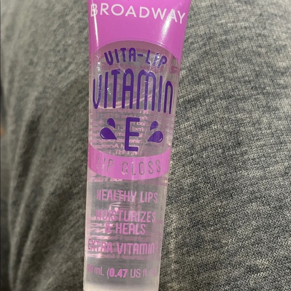 Broadway Vita Lipgloss 8 Piece Bundle